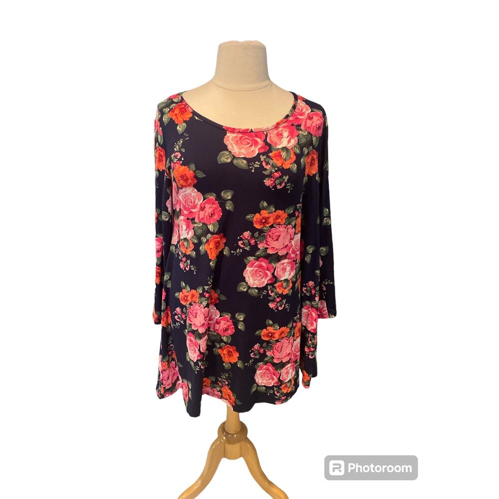 Women's Navy Floral Scoop Neck Dress - Pink Rose Print